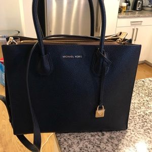 Michael Kors Navy Mercer Bag